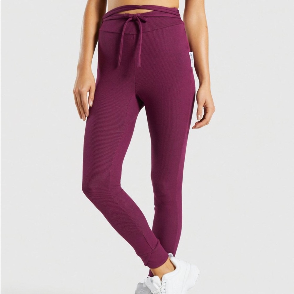 Gymshark Slounge Bottoms Dark Ruby